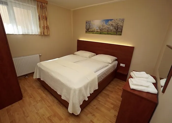 Апартаменты Alpensee Целль-ам-Зе